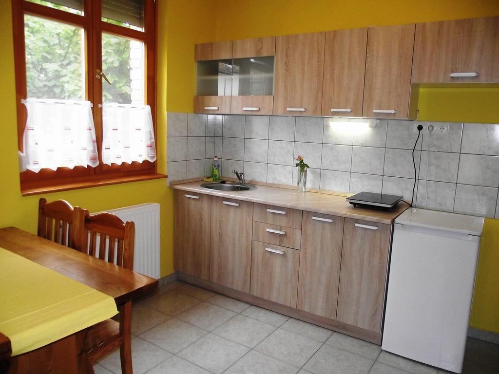 Mediterrán Vendégház Kecskemét Camera foto